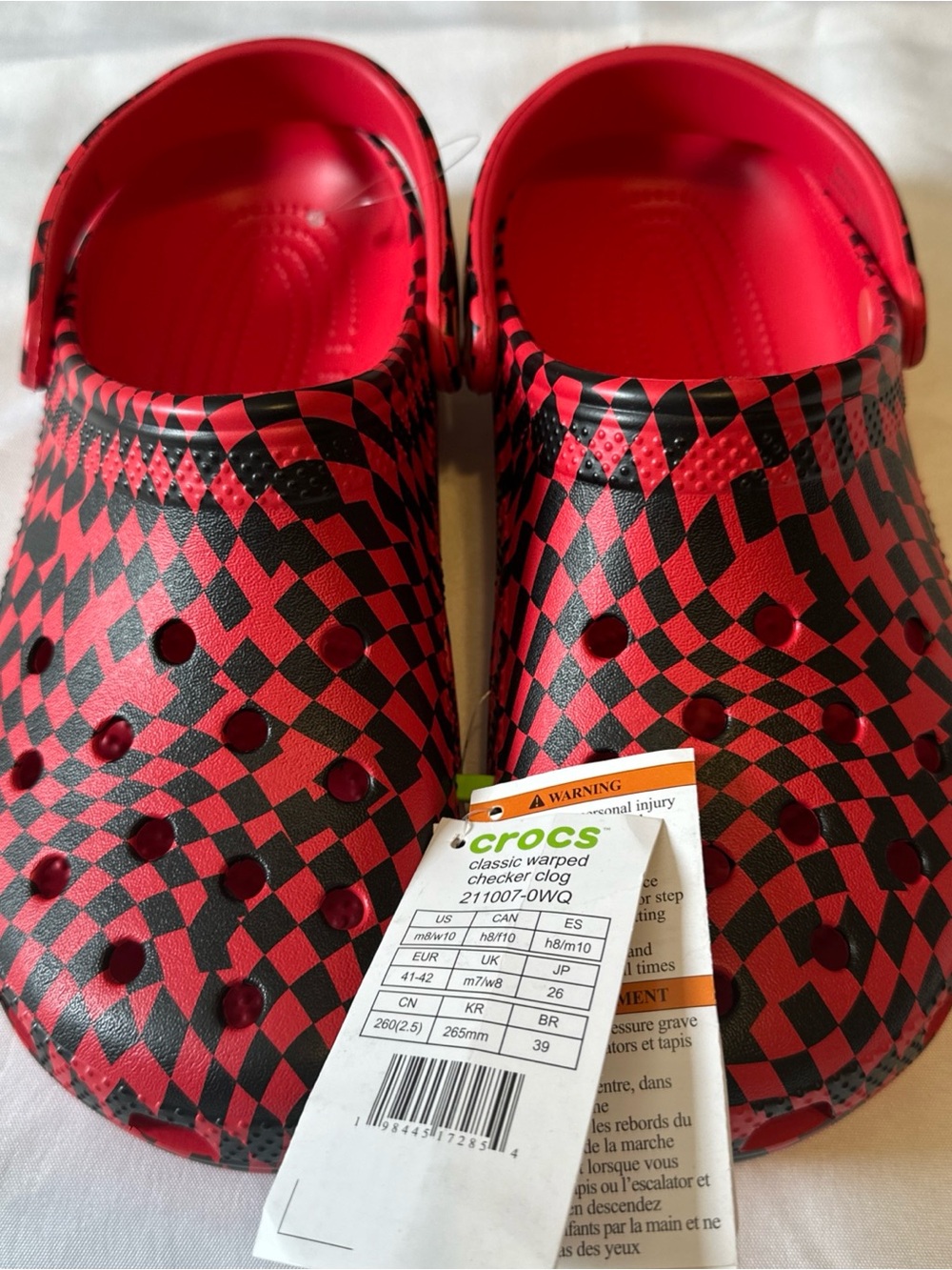 CROCS Men's Classic Warped Checker Clog in Red and Black